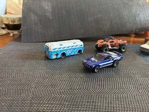 Hot Wheels 3-Piece Diecast Vehicle Lot including Bus and Sports Cars